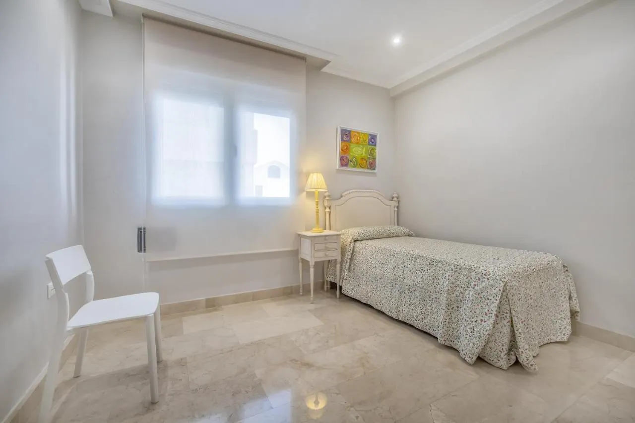 Apartamento Los Tilos & Parking & Piscina Кордова 0*,  Испания