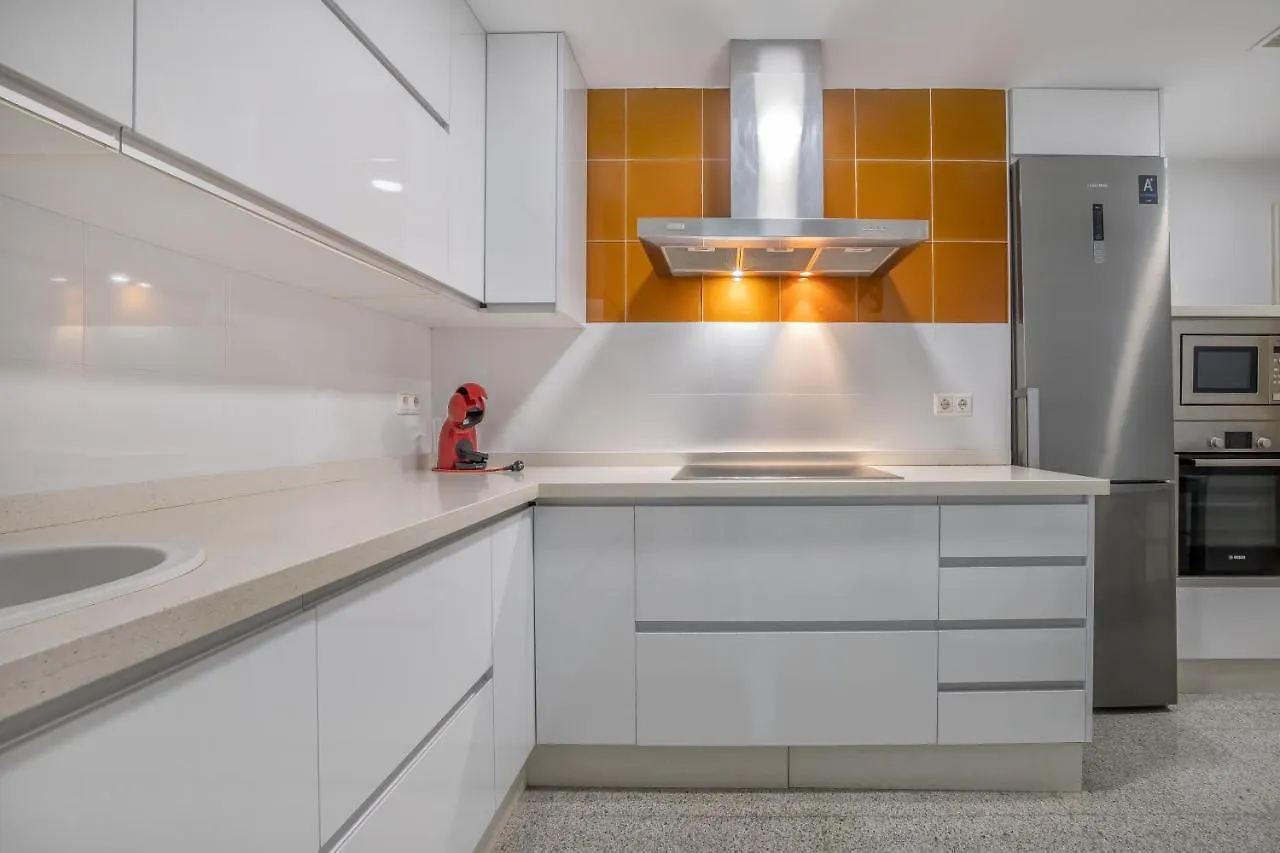 Апартаменты Apartamento Los Tilos & Parking & Piscina Кордова